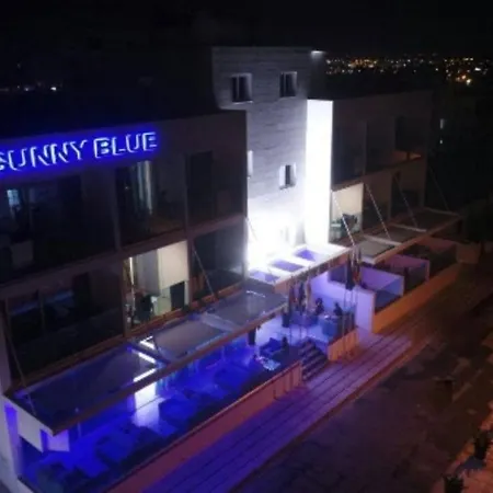 Sunny Blue * أيا نابا