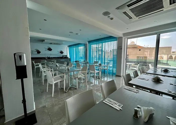 Sunny Blue Lägenhet